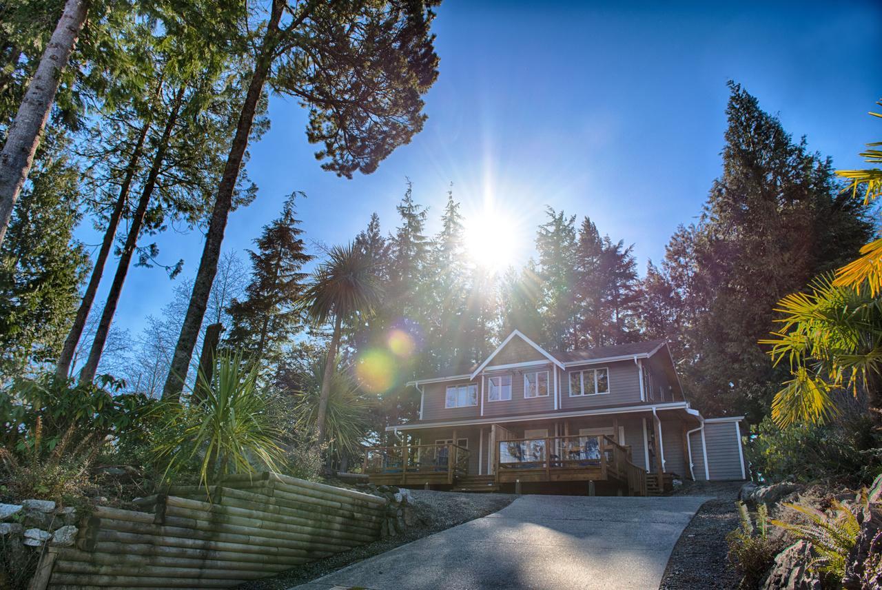 The Francis Boutique Inn Ucluelet Extérieur photo